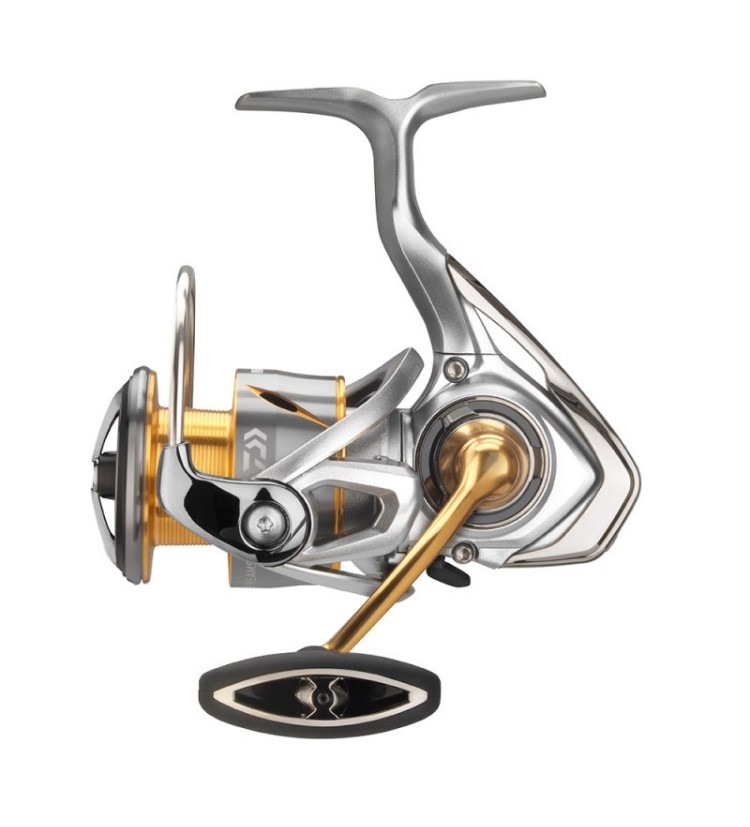 Daiwa Naviják 21 Freams LT 4000-C