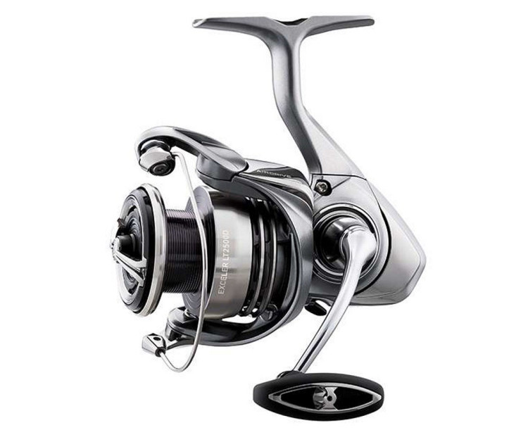 Daiwa Naviják 23 Exceler LT 2000D